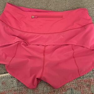 lululemon speed up shorts 4 inch size 6 in Sonic pink